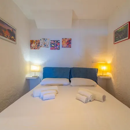 Brorent Casa Dellorizzonte Apartment *
